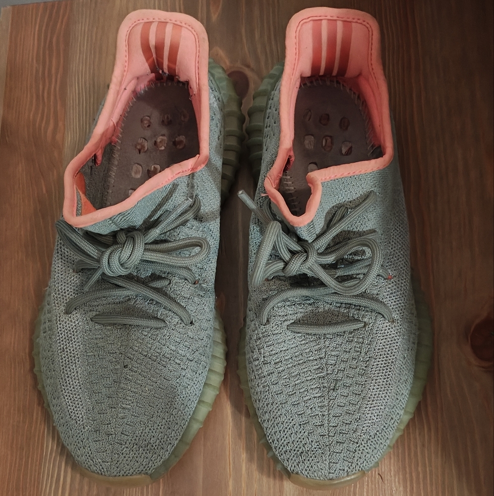 Yeezy Sneakers in Gray and Pink